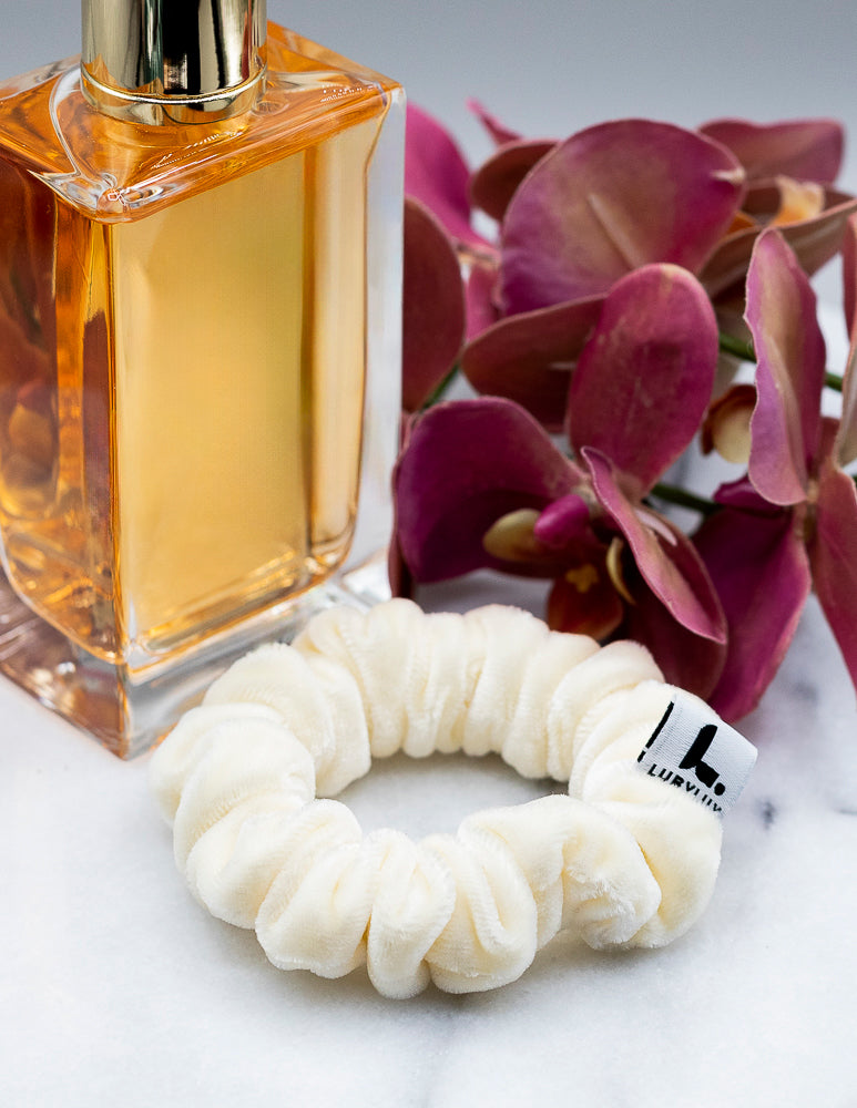 IVORY SILK VELVET